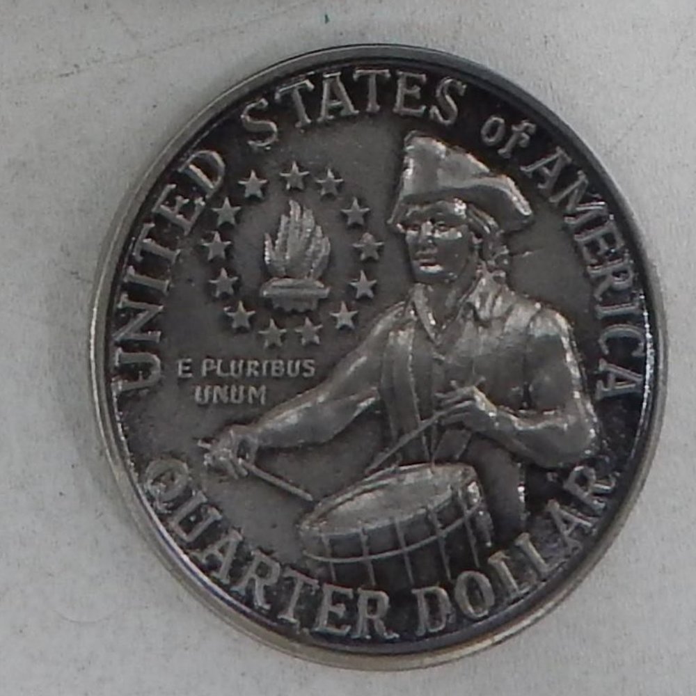 Vintage collectible U.S.A Bi-centennial belt buckle